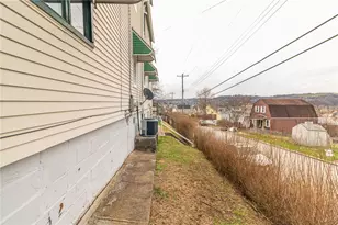 700 6th St, Glassport, PA 15045 - Photo 36