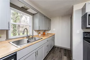 2475 State Route 119, Hempfield Township, PA 15601 - Photo 14