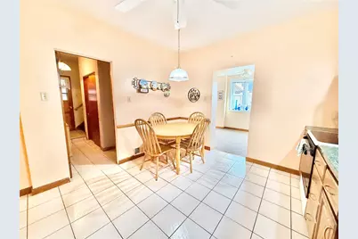 1220 Peermont Ave, Pittsburgh, PA 15216 - Photo 12