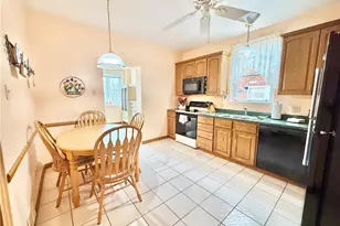 1220 Peermont Ave, Pittsburgh, PA 15216 - Photo 10