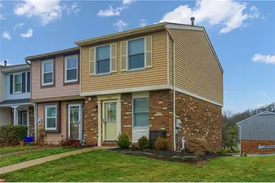 7812 Lafayette Square, Hopewell Township, PA 15001 - Photo 2
