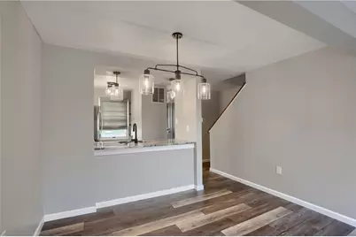 7812 Lafayette Square, Hopewell Township, PA 15001 - Photo 10