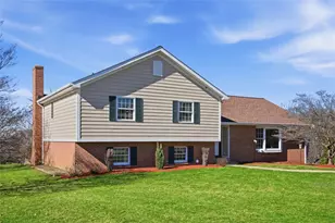 6073 Morrow Rd, Richland, PA 15044 - Photo 2