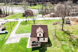 2541 Clay Pike, North Huntingdon, PA 15642 - Photo 4