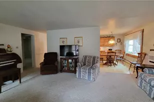 330 Clark St, Hooversville Boro, PA 15936 - Photo 10