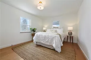 105 Weller Dr, Pittsburgh, PA 15090 - Photo 16