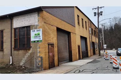 2121 5th Ave, McKeesport, PA 15132 - Photo 2