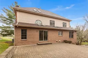 1915 Oakhurst Dr, Pittsburgh, PA 15101 - Photo 42