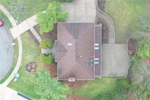 1915 Oakhurst Dr, Pittsburgh, PA 15101 - Photo 48