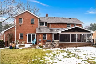 4757 Gardenville Rd, Pittsburgh, PA 15236 - Photo 32