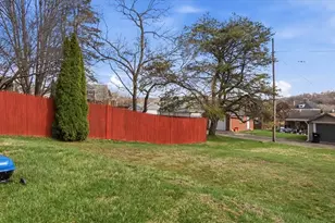 1741 Filmore St, Aliquippa, PA 15001 - Photo 6