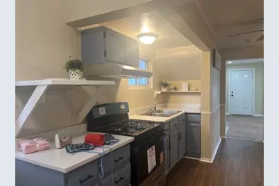 1920 Middle St, Pittsburgh, PA 15215 - Photo 6