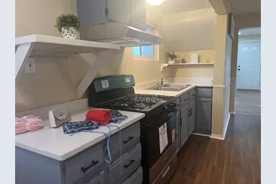 1920 Middle St, Pittsburgh, PA 15215 - Photo 10