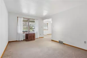 1925 Kenneth Ave, Arnold, PA 15068 - Photo 6