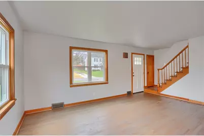 740 Pershing St, Ellwood City, PA 16117 - Photo 12