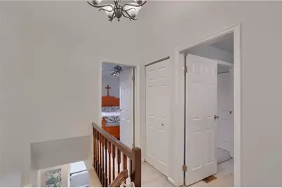 140 Rossmor Ct, Ross Twp, PA 15229 - Photo 16