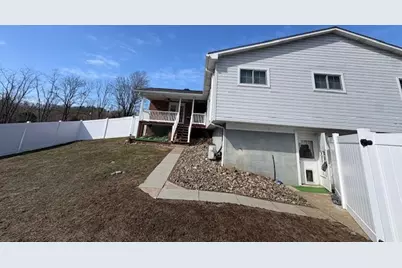 114 Wood Ln, Kiskiminetas Township, PA 15618 - Photo 4