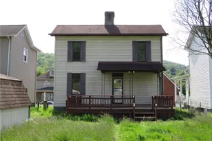 447 Middle St, Brownsville, PA 15417 - Photo 30