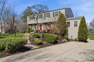 99 Morrison Dr, Pittsburgh, PA 15216 - Photo 2