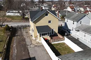 910 Temple Ave, New Castle, PA 16101 - Photo 4