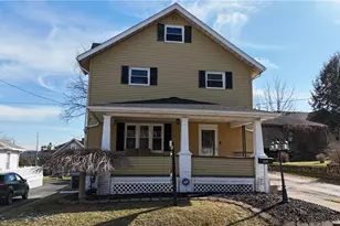 910 Temple Ave, New Castle, PA 16101 - Photo 2