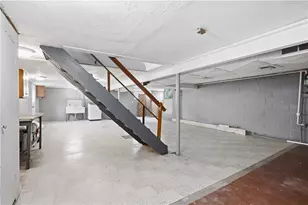 134 N 11th St, Connellsville, PA 15425 - Photo 26