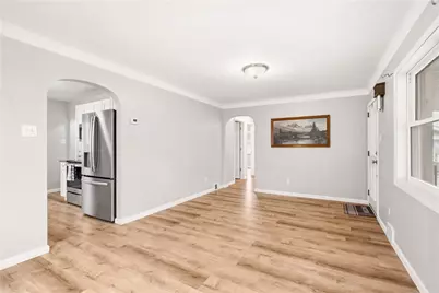 134 N 11th St, Connellsville, PA 15425 - Photo 8