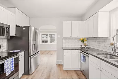 134 N 11th St, Connellsville, PA 15425 - Photo 12