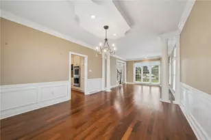 805 Saddleback Ct, Hempfield Township, PA 15601 - Photo 8