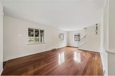 1169 McCabe St, Pittsburgh, PA 15201 - Photo 4