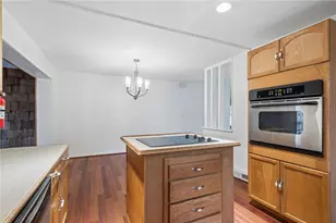 1169 McCabe St, Pittsburgh, PA 15201 - Photo 12