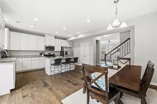 314 Cross Creek Dr, Cranberry Township, PA 16066 - Photo 4