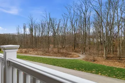 314 Cross Creek Dr, Cranberry Township, PA 16066 - Photo 2