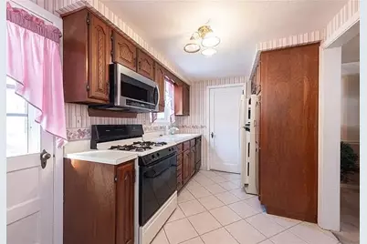 2511 McNeilly Rd, Baldwin Twp, PA 15226 - Photo 8