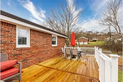 701 Havengate Dr, Bethel Park, PA 15102 - Photo 32