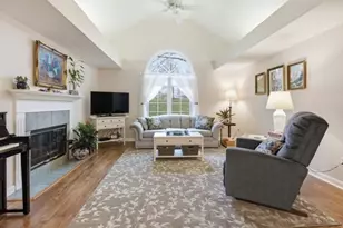 118 Windcrest Ct, Chippewa Township, PA 15010 - Photo 12