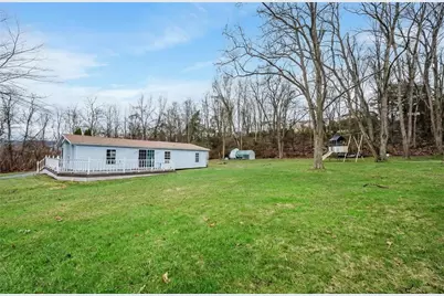 414 Pasture Lane, Johnstown, PA 15909 - Photo 4