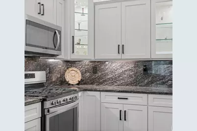 113 Hemingway Ln, Kennedy Township, PA 15108 - Photo 16