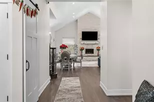 113 Hemingway Ln, Kennedy Township, PA 15108 - Photo 4