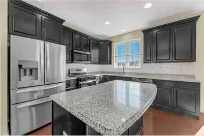 209 Eagle Dr, Cranberry Township, PA 16066 - Photo 4