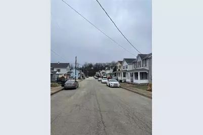 119 Washington St, Latrobe, PA 15650 - Photo 4
