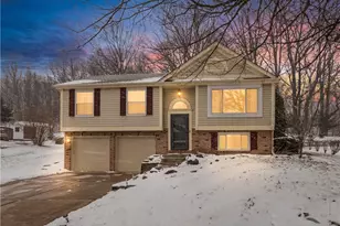 2003 Colony Dr, Hopewell Township, PA 15001 - Photo 1