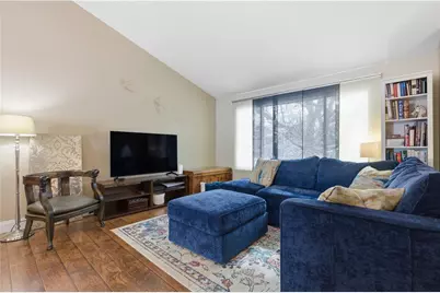 2003 Colony Dr, Hopewell Township, PA 15001 - Photo 4