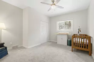 2410 Leticoe St, Pittsburgh, PA 15203 - Photo 18