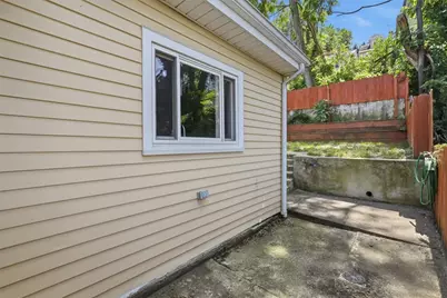 2410 Leticoe St, Pittsburgh, PA 15203 - Photo 22