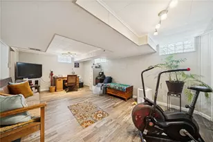 30 Moore Ave, Hempfield Township, PA 15644 - Photo 24