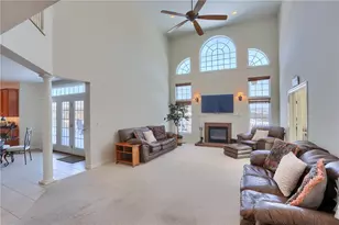 4005 Lakeview Ln, Mt Pleasant Twp, PA 15057 - Photo 12