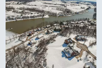 4005 Lakeview Lane, Mt Pleasant Twp, PA 15057 - Photo 2