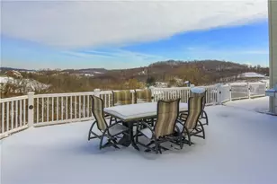 4005 Lakeview Ln, Mt Pleasant Twp, PA 15057 - Photo 14