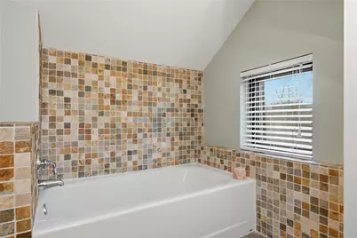 114 1st St, Pittsburgh, PA 15215 - Photo 34